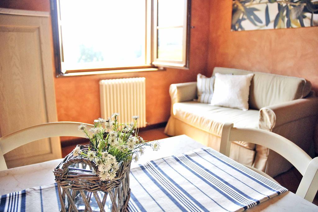 Casale San Rufino D'Arce Guest House Assisi Exterior photo