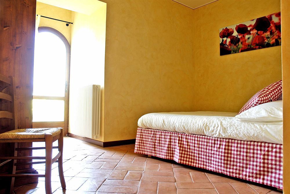 Casale San Rufino D'Arce Guest House Assisi Exterior photo